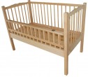 Дитяче дерев'яне ліжечко