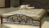Металеве ліжко ЖОЗЕФІНА на дерев`яних ніжках